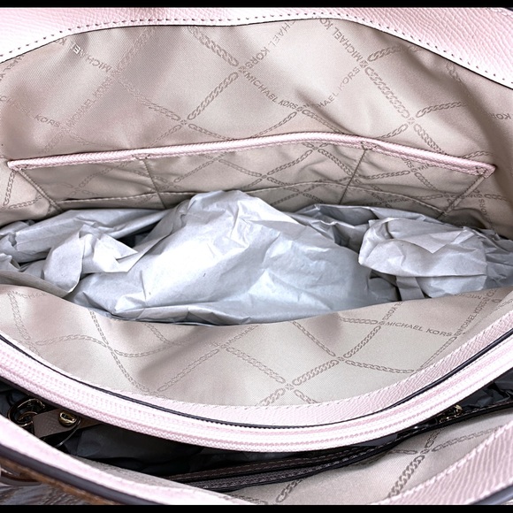 Sold! New Michael Kors Jet Set Rose Gold Lge Tote - Picture 3 of 4